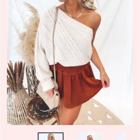 Boutique one shoulder sweater, size XLarge - Picture 3 of 3